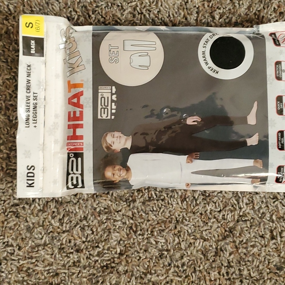 32 Degrees Kids' Heat Set/ Size: S (6/7) NWT